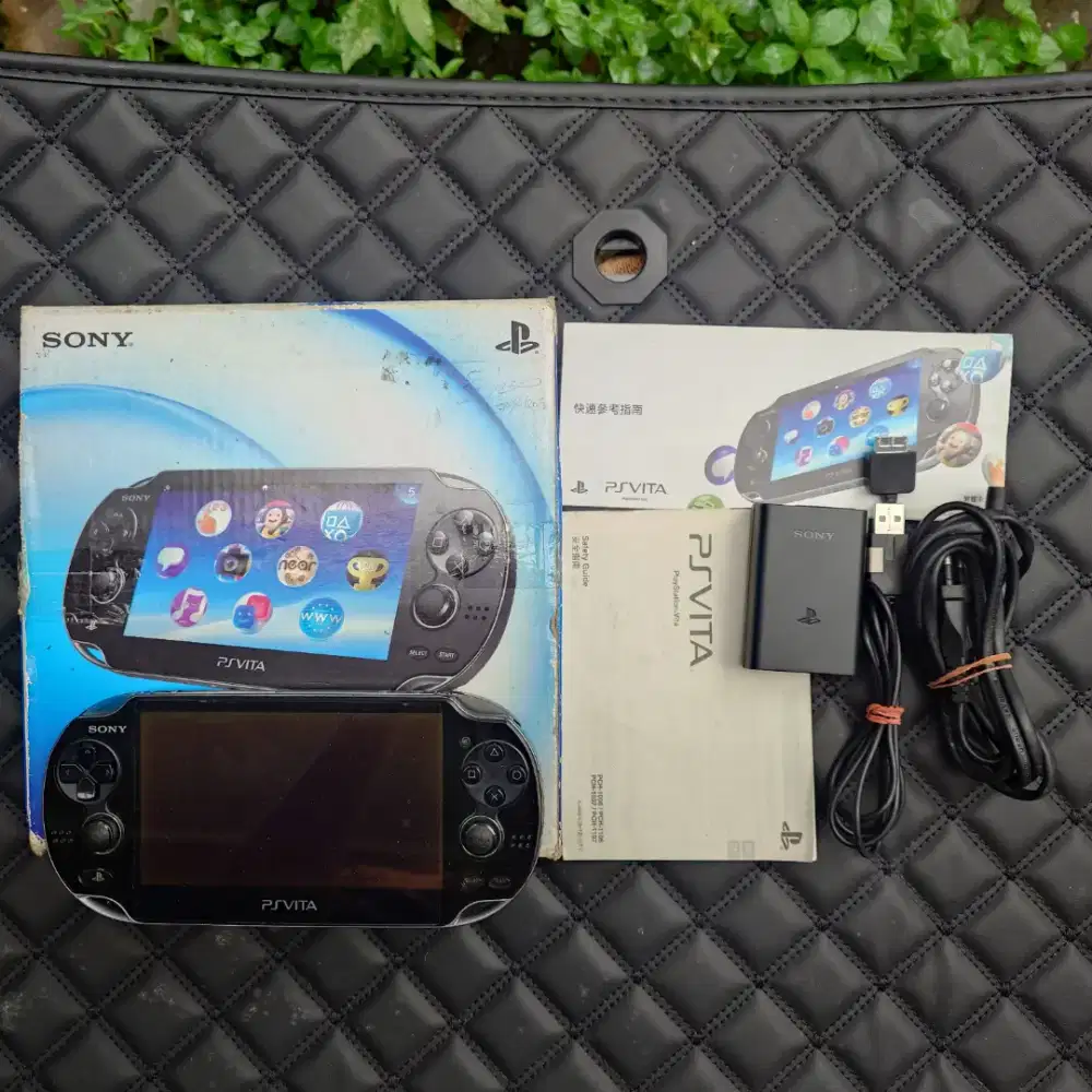 PS VITA FAT 64GB FULLSET FULL GAMES SIAP MAIN