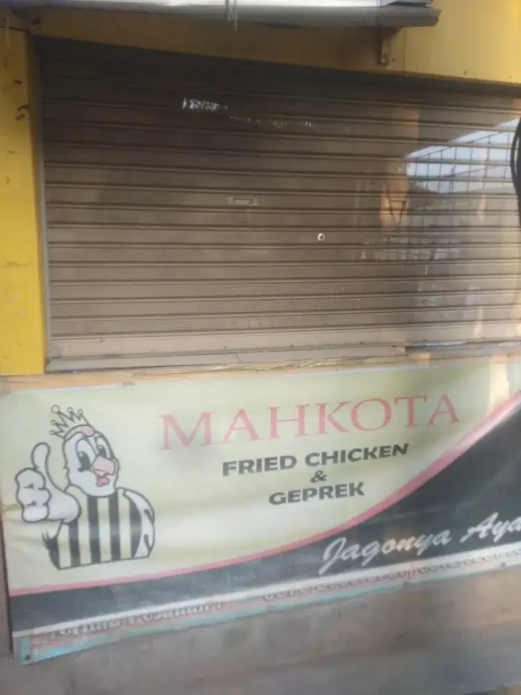 Oper usaha fried chicken