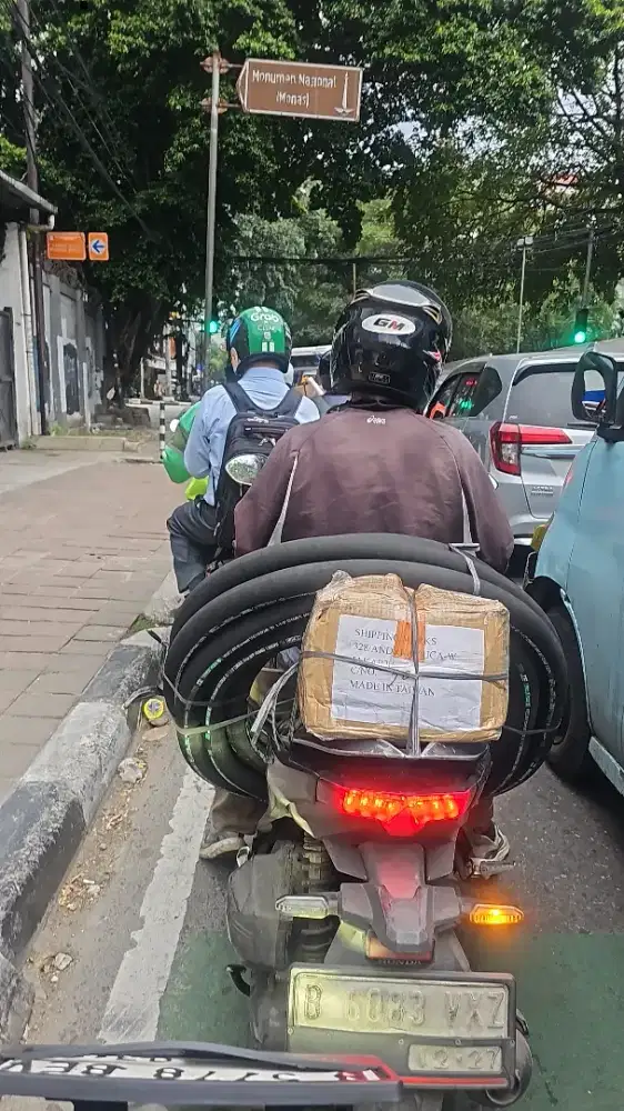 Karyawan Usia 20 - 35 th (LakiLaki)