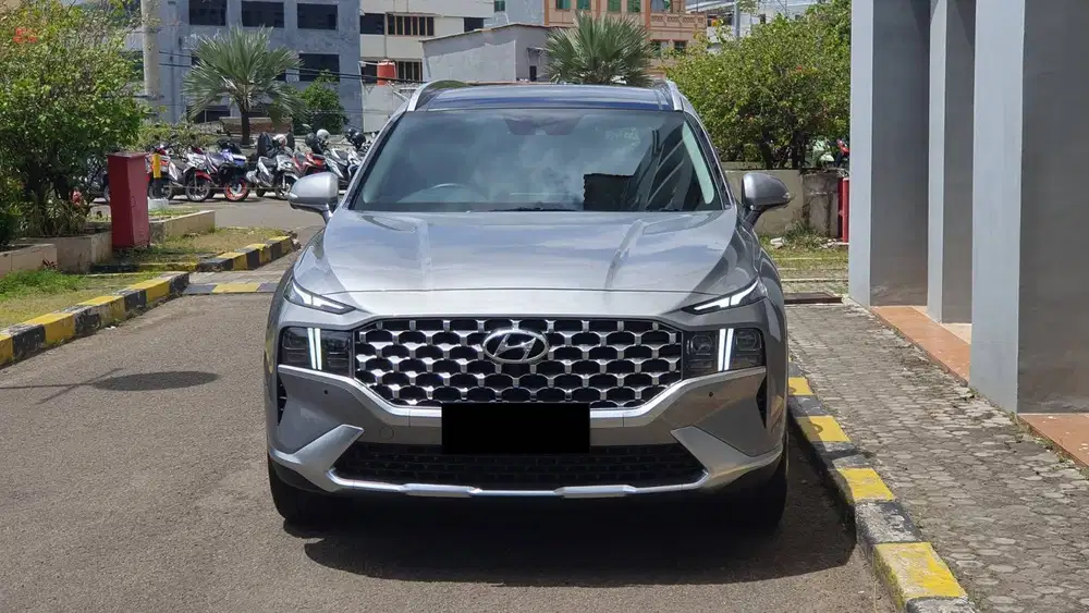 Hyundai Santa Fe 2.5 Signature facelift Bluelink Bensin 2024 Like New