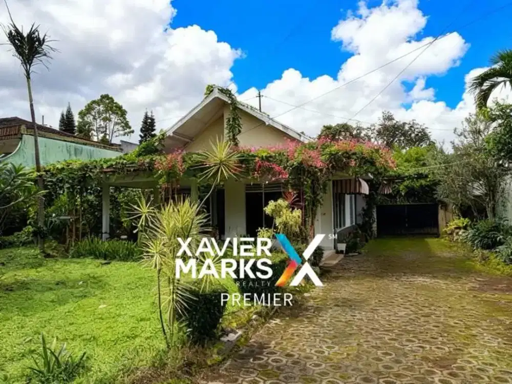 Rumah Old Money Homey Vibe di Nol Jalan Raya Kota Batu