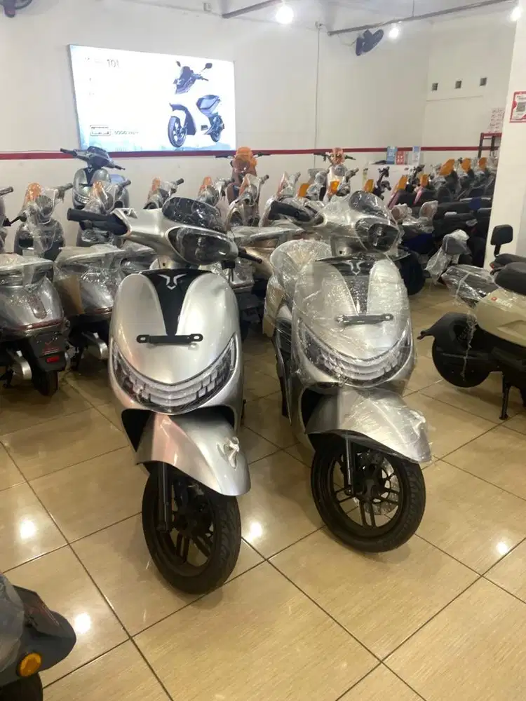 Sepeda listrik dan motor listrik uwinfly