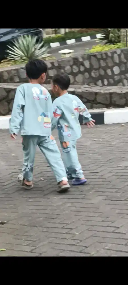 Dibutuhkan segera 2 Org ART + Baby Sitter Menginap !