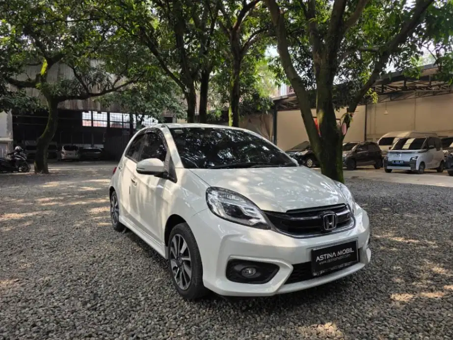 Istimewa Honda Brio Satya 1.2 RS MT 2017 ASTINA MOBIL No Brio RS AT