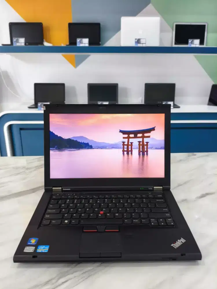 [L32]Laptop Lenovo Desain | 16GB |256GB | 14inch | Garansi Cod