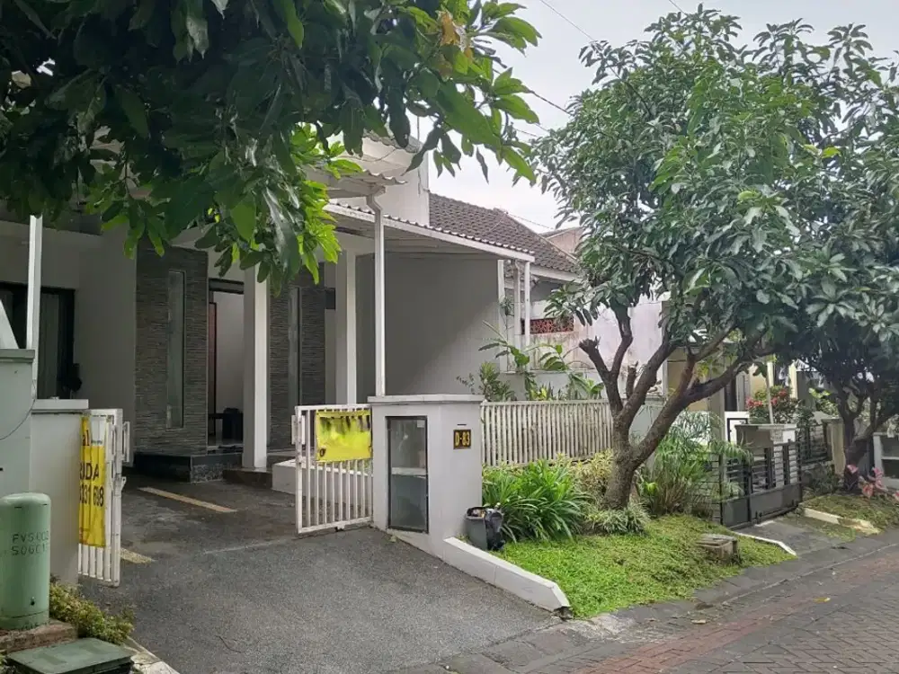 Rumah Semi Furnish Nilai Jual Tinggi di Villa Puncak Tidar Malang