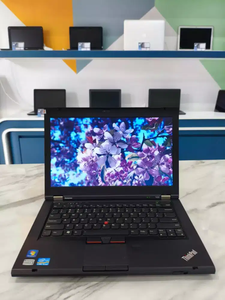 [L32]Laptop Lenovo Desain | 16GB |256GB | 14inch | Cocok Untuk Pelajar