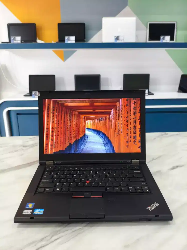 [L32]Laptop Lenovo Gaming | 16GB |256GB | 14inch | Aplikasi siap pakai