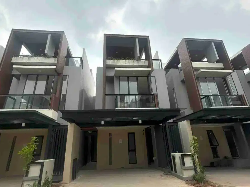 Rumah Ready 3 lantai di CBD Metland Cyber Puri