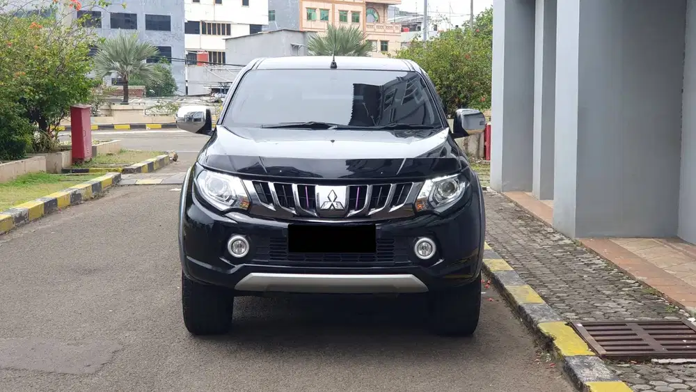 Mitsubishi Triton 2.5 Double Cabin Exceed 4x4 AWD Diesel 2019 NIK 2018