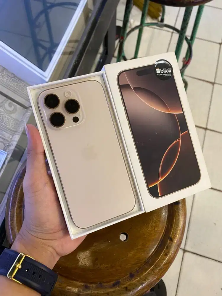 iPhone 16 Pro 1Tb iBox