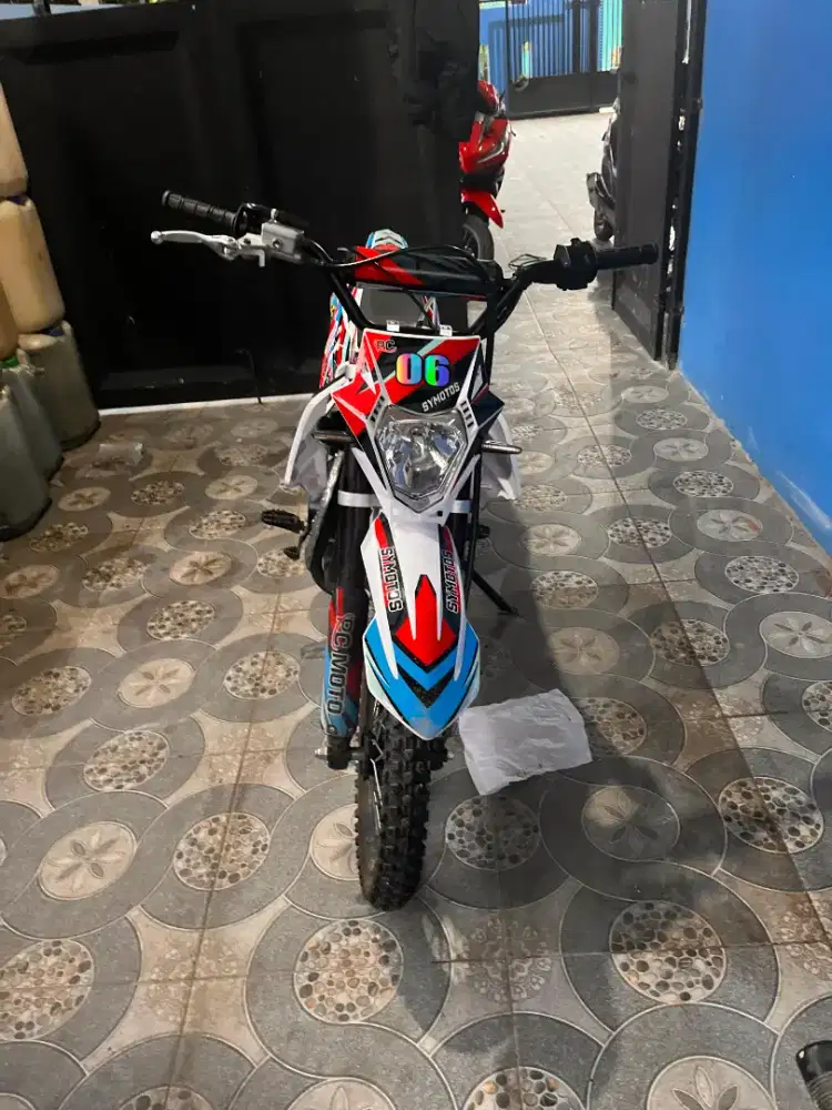 Medium treal sym 100 cc