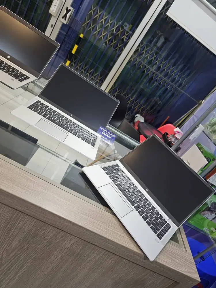 Laptop Ryzen 5 Pro New ex Display