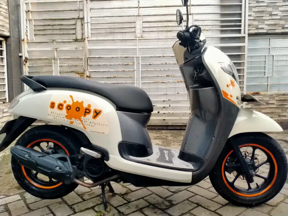 Honda Scoopy donat lengkap motor sehat keterangan detail dibawah