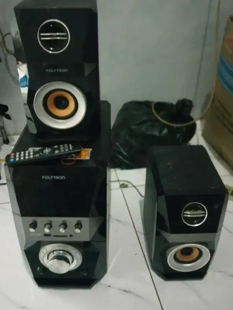 Jual speaker polytron 9522