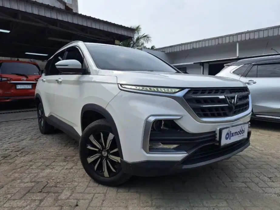 DP MURAH Wuling Almaz 1.5 Exclusive 7-Seater Bensin-AT 2019 CFFLB
