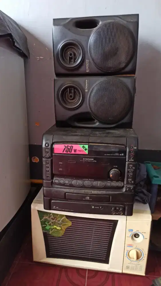 Pioneer Compo Sepaket 2 item.