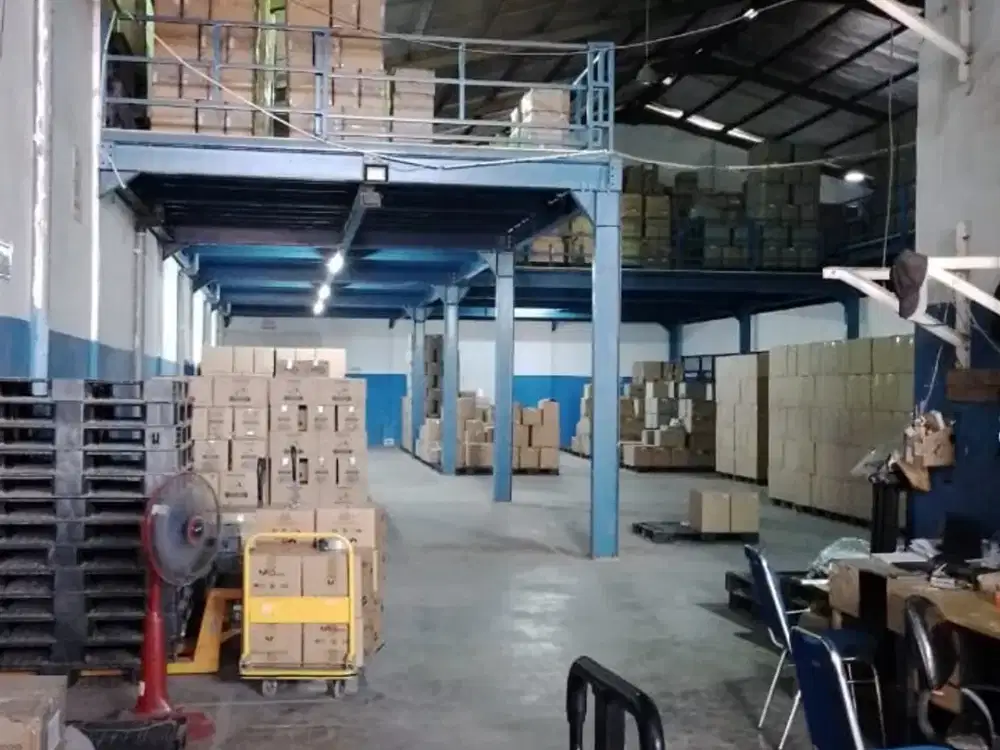 MURAH, GUDANG ROMOKALISARI SIAP PAKAI, ADA KANTOR DI LANTAI 2