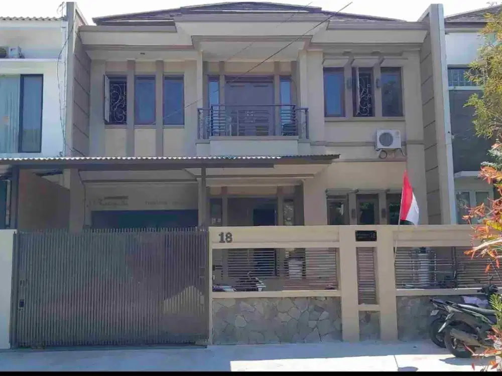 Rumah bagus siap huni di batununggal bandung