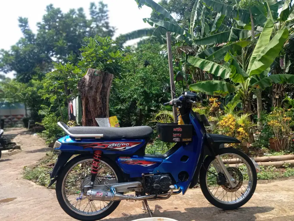 Astrea grand tahun 1995