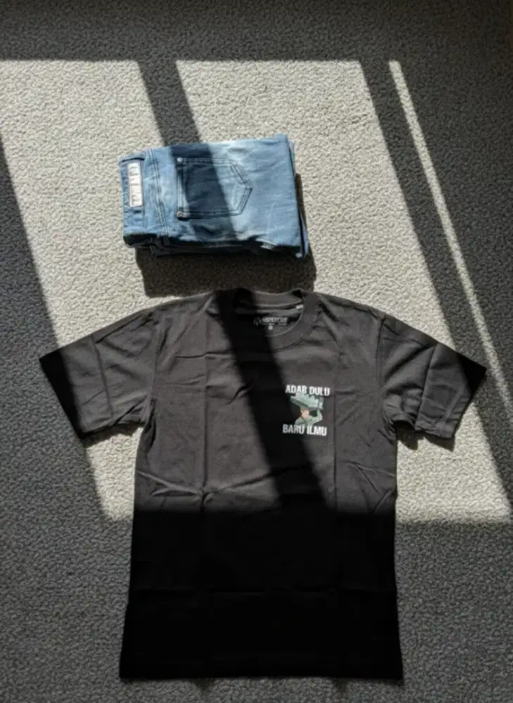 T-shirt pria like new