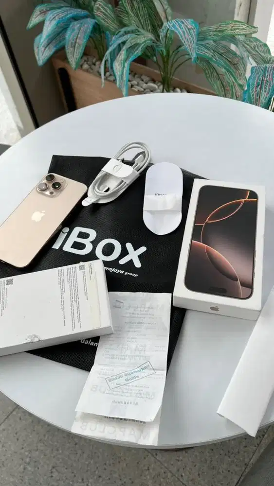 Iphone 16 pro max 256GB ibox digimap garansi april 2026 baterai 96%
