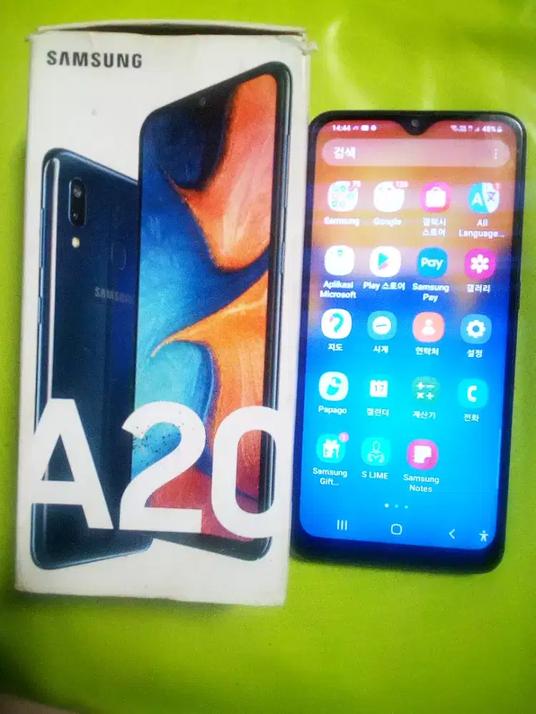 Samsung Galaxy A20