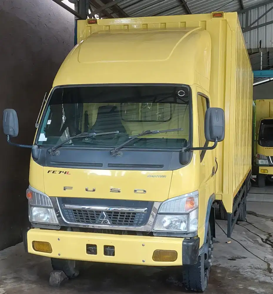 Colt Diesel Canter FE74 Long 2024 box besi super istimewa