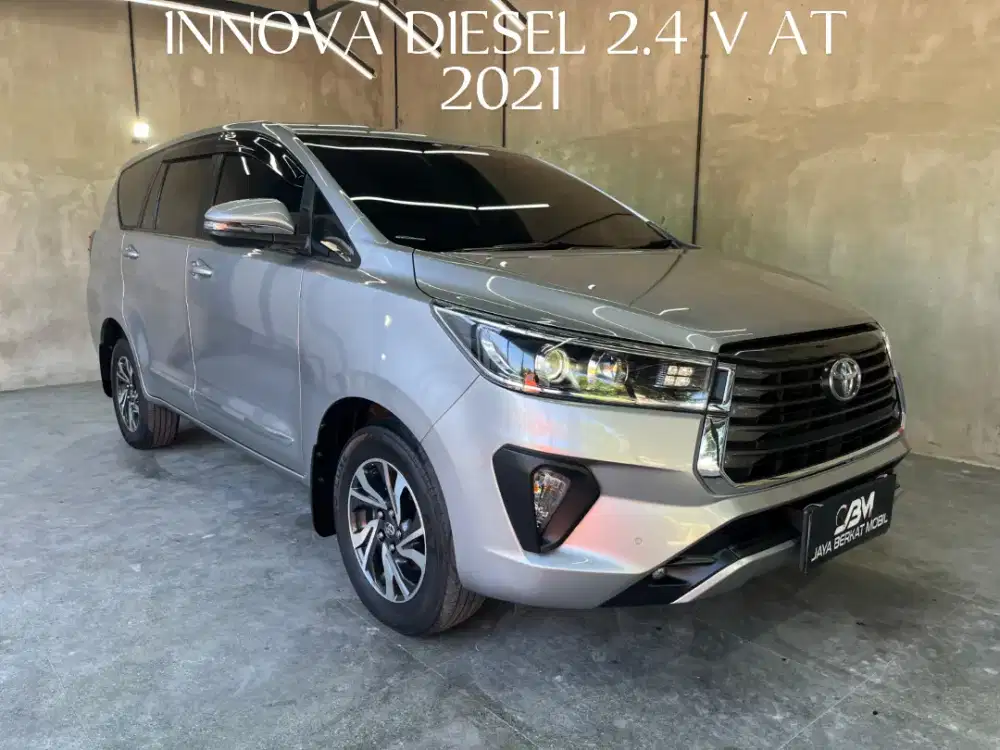 Toyota INNOVA DIESEL 2.4 V AT 2021