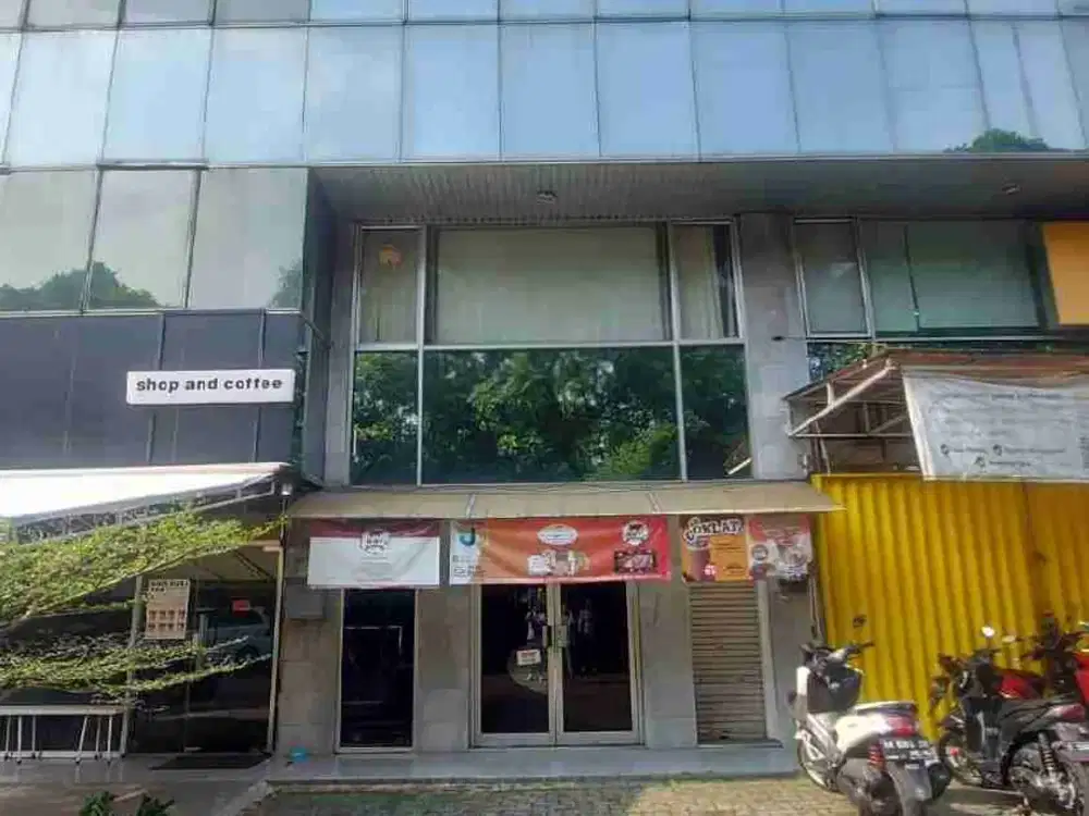 Dijual cepat ruko 3 lantai di Lebak bulus