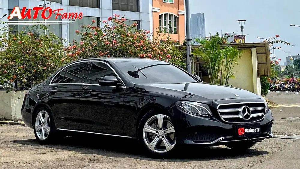 Mercedes Benz W213 E250 Avantgarde CBU Black on Black NIK 2016