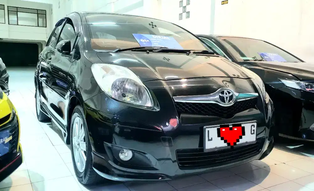 ANTIK Ex DR New Yaris 1.5 S Limited 2010/2011 AT No Jazz E RS 2012 KIM