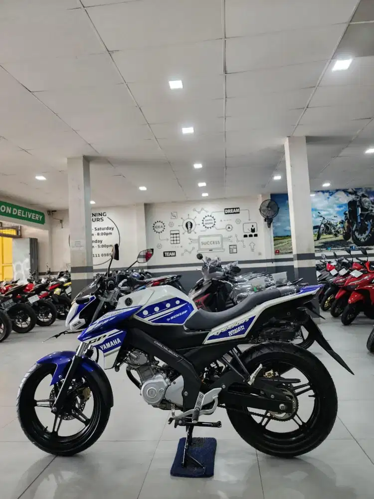 VIXION TAHUN 2014(PUTRA TUNGGAL MOTOR)