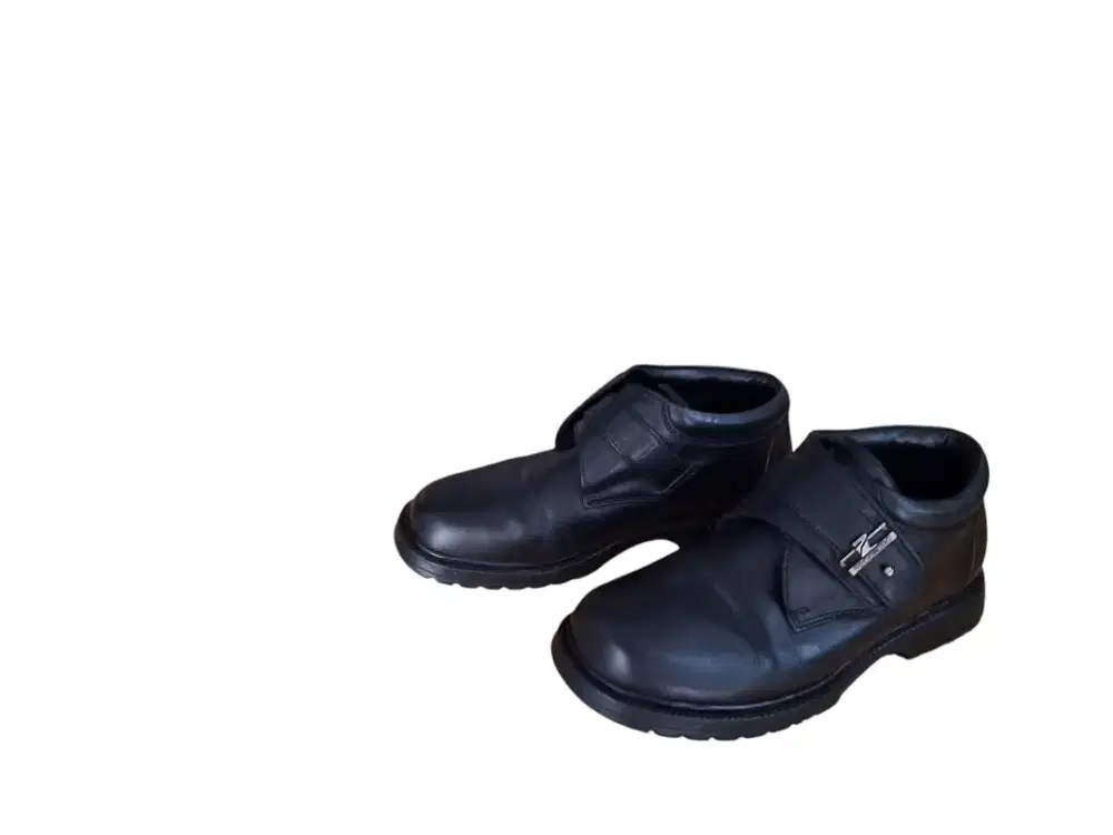 Sepatu Boots Pria Hitam Size 40 Pakalolo