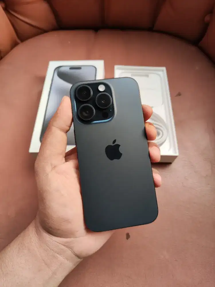 Iphone 15 pro 128gb ex ibox fullset mulus