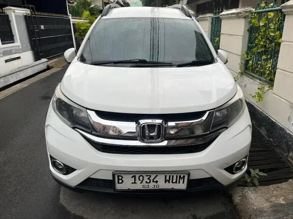 Honda brv manual 2016 pribadi low km bkn e 2017