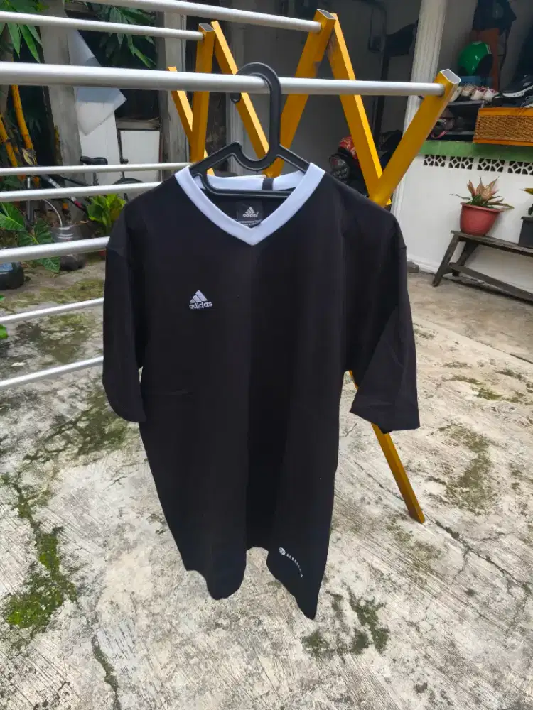 Jual cepet Adidas, salah ukuran