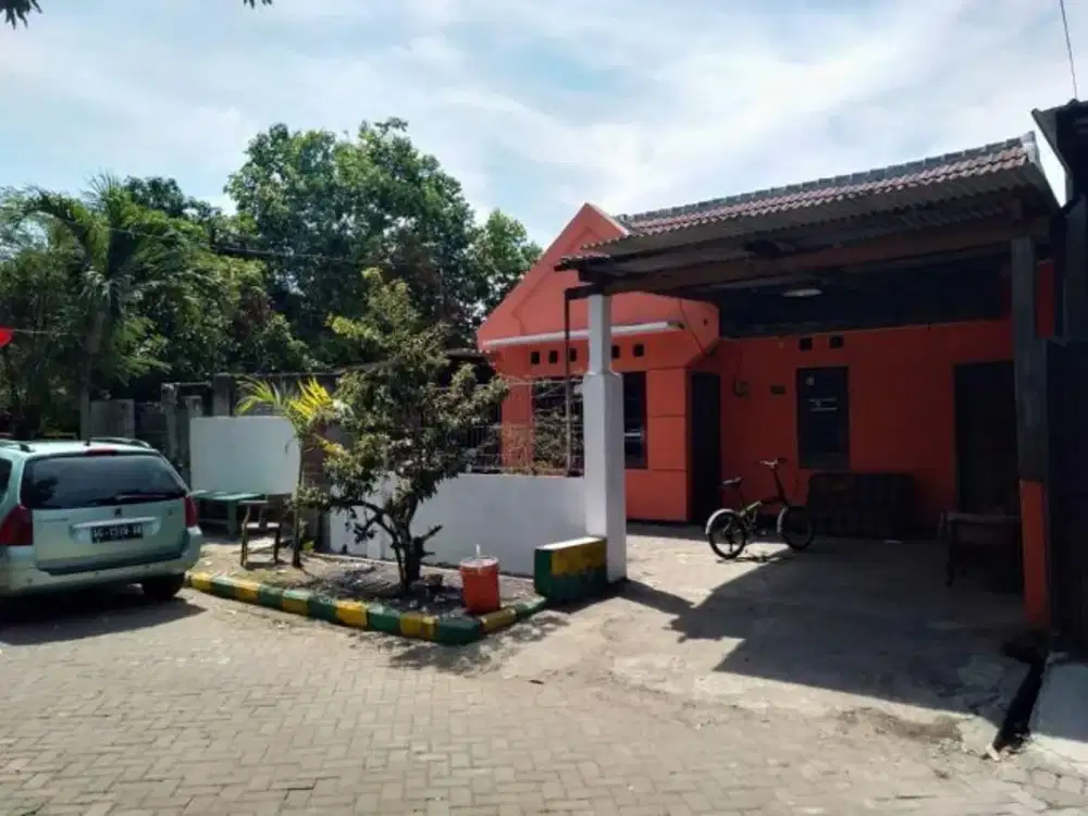 Rumah Minimalis Siap Huni
Lokasi Perum. Bumi Suko Indah Sidoarjo Kota