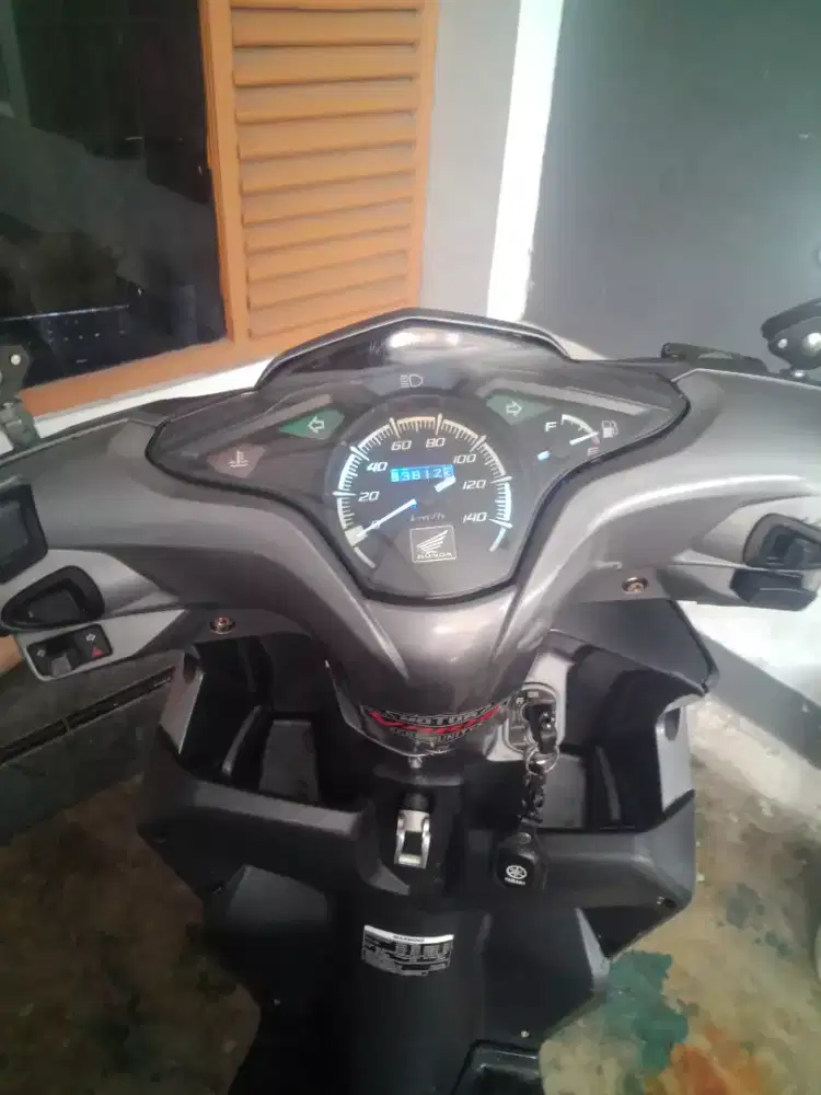 HondaVario techno tahun 2011 110cc