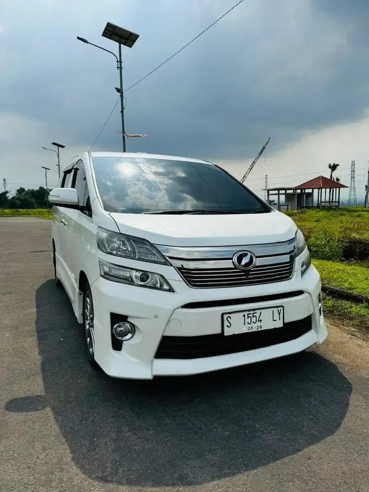 Vellfire Z Prime Premium Sound