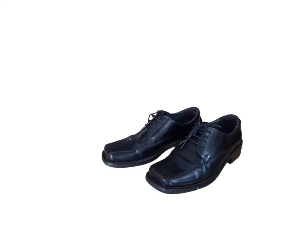 Sepatu Formal Pria Hitam Size 40 BOSSWAY