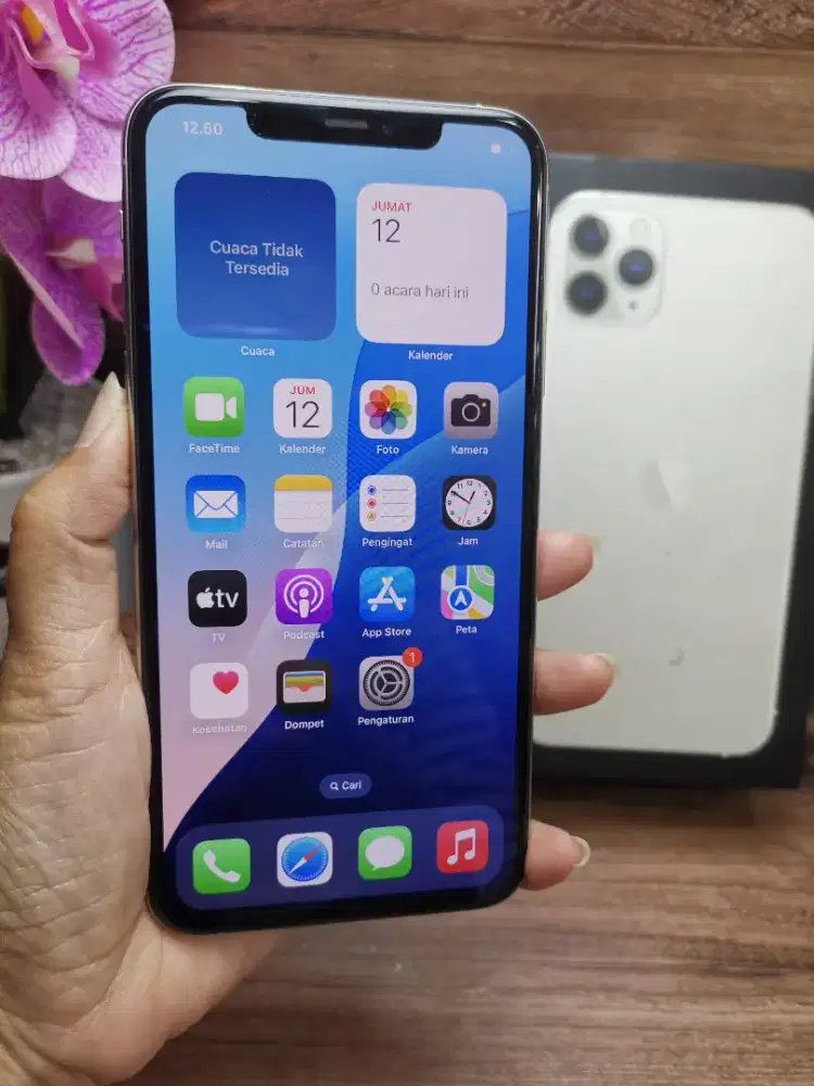 Iphone 11 pro 512 gb inter original mulus fullset bergaransi murah