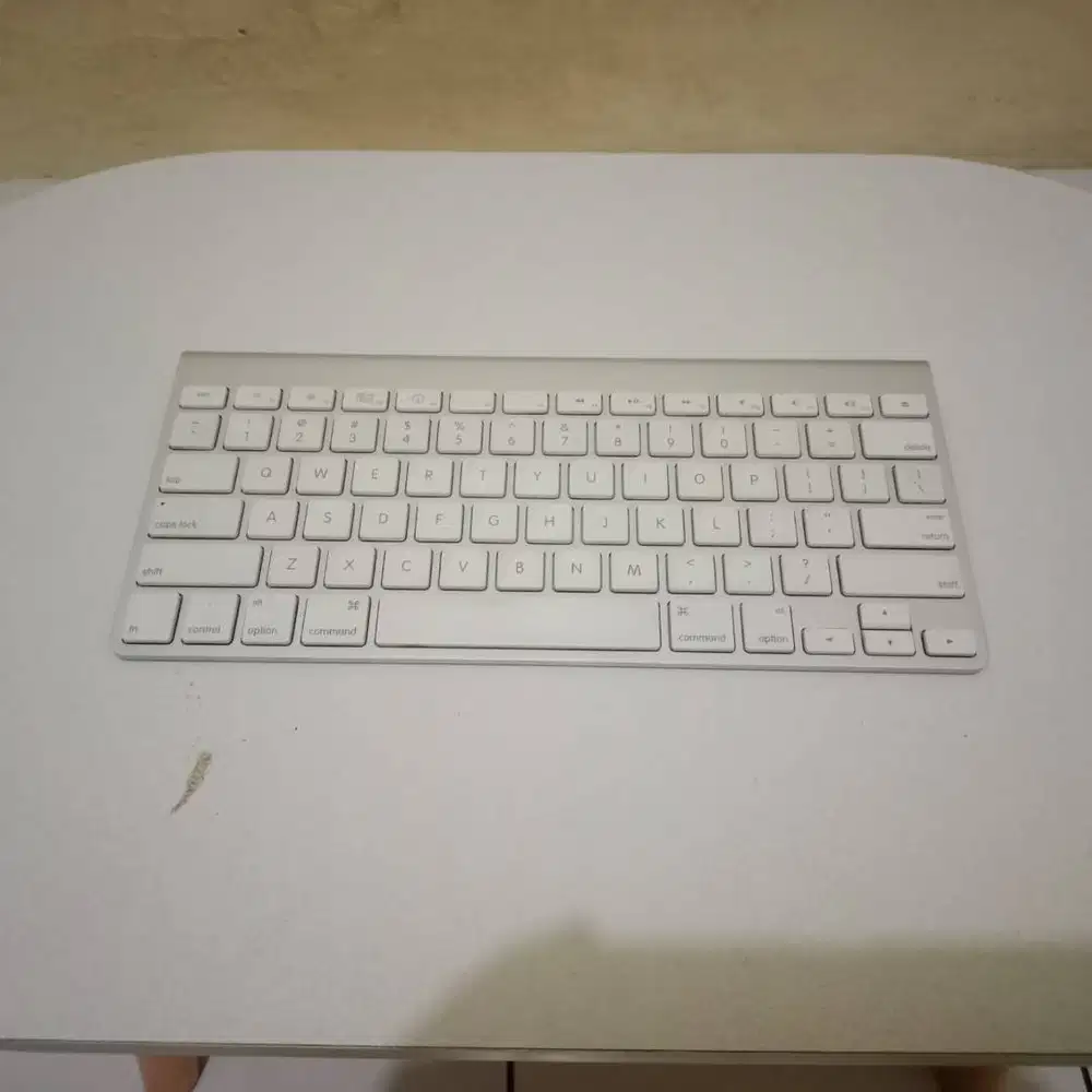 Apple Keyboard Wireless Gen 1 Original