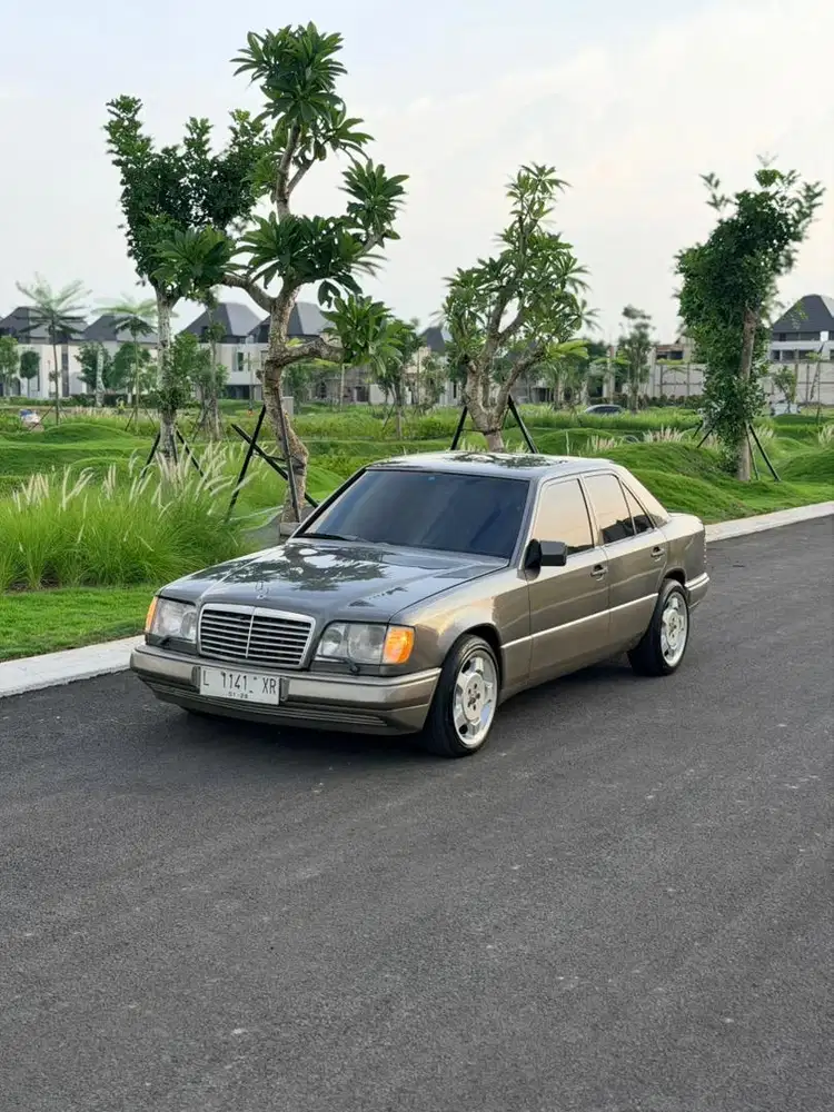 Mercedes Benz E300 Matic 1991 - Fullset