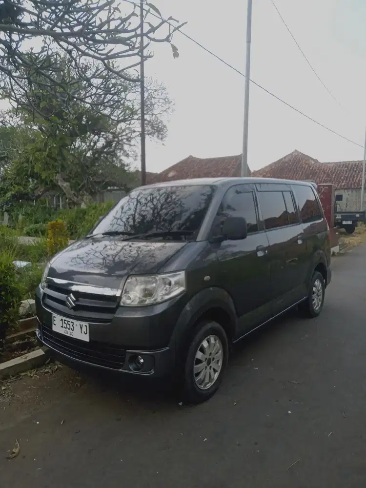 Suzuki APV Arena 2010 Bensin