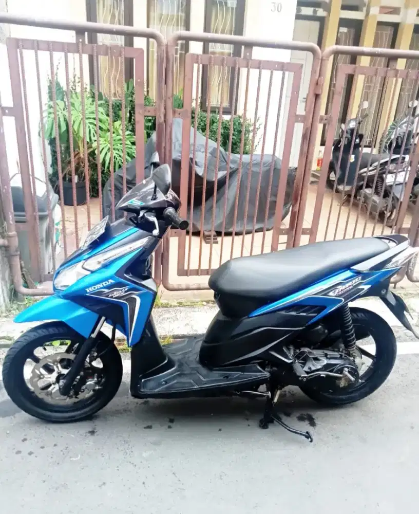 Honda Vario Techno Karbu 110 CW 2011 Mulus Lengkap Murah Pajak Telat