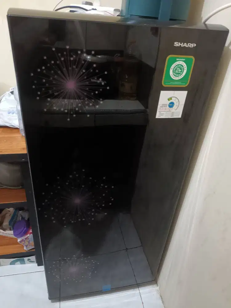 Kulkas Sharp 1 Pintu Tipe SJ-X197 184 Liter (masih garansi)