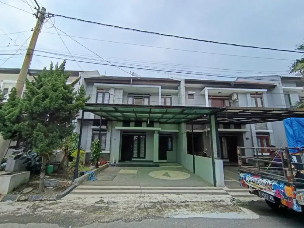 RUMAH DALAM KOMPLEK BUAHBATU MENGGER SIAP HUNI 2 LANTAI DI PUSAT KOTA BANDUNG