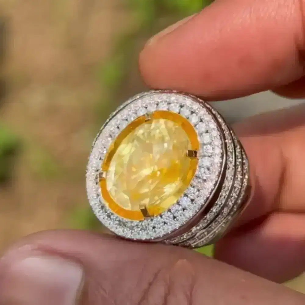 Nego , Permata Yellow Sapphire