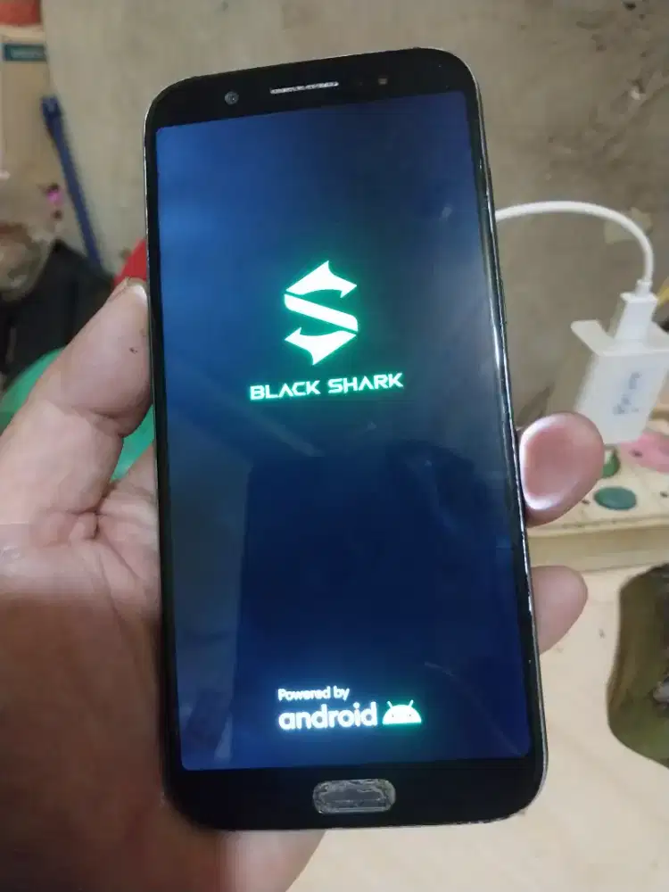 Blackshark RAM 8/128 warna black